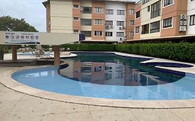 Apartamento em Guarajuba